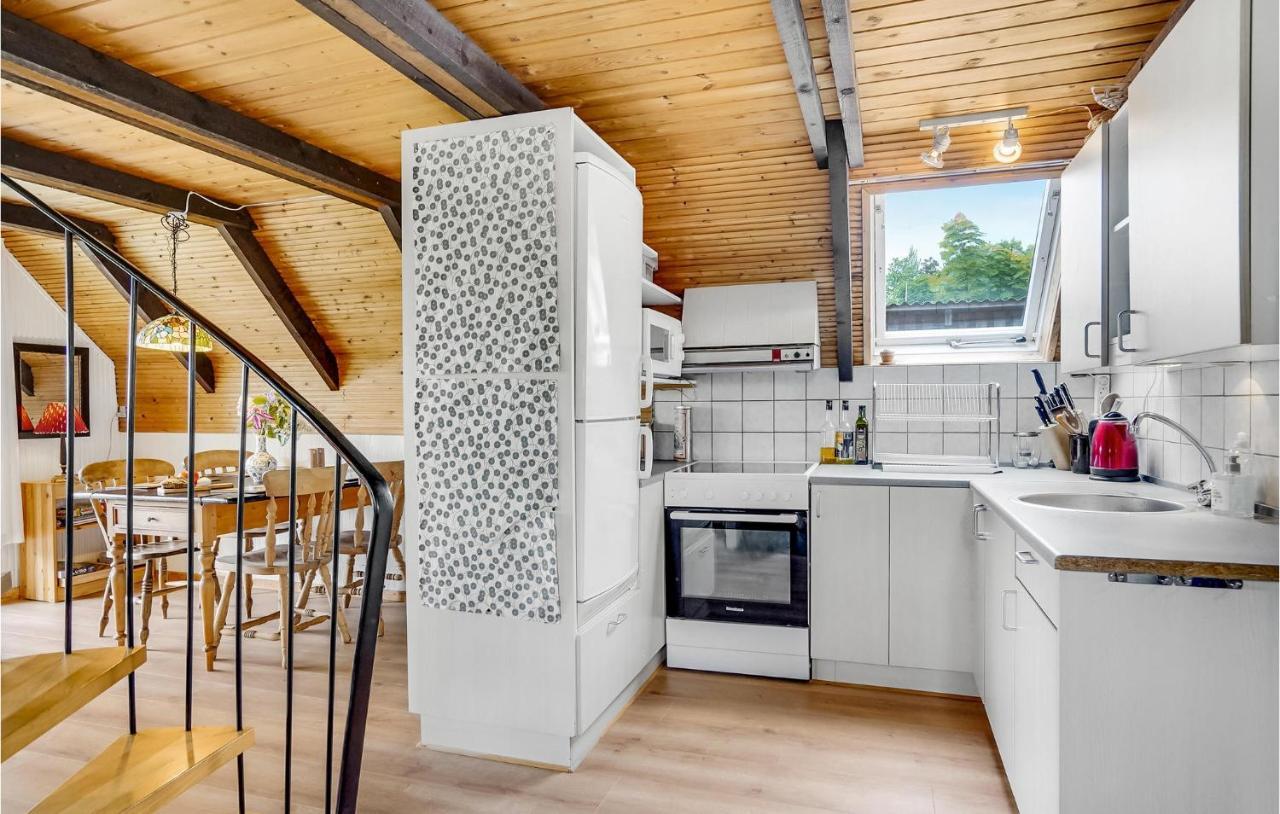 Amazing Home In Logstrup With Kitchen Ngoại thất bức ảnh